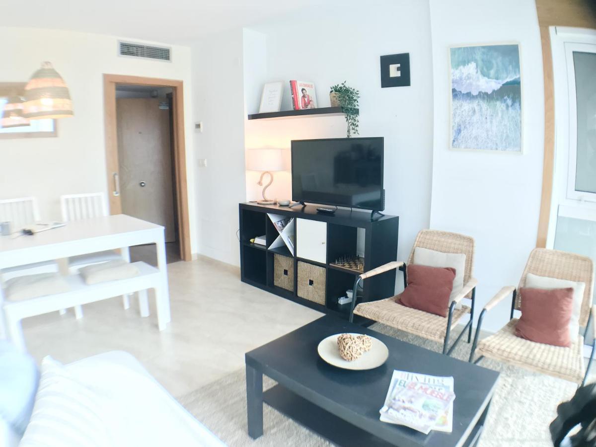 Apartamento Estilo Costero Al Lado De La Playa Gayanes   Luaran gambar